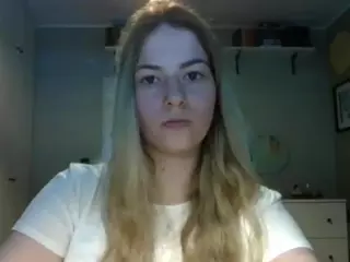RosieJune's Live Sex Cam Show