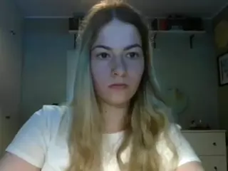 RosieJune's Live Sex Cam Show