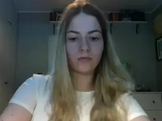 RosieJune's Live Sex Cam Show