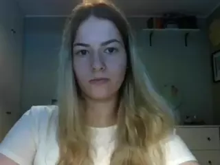 RosieJune's Live Sex Cam Show