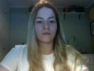 RosieJune's Live Sex Cam Show