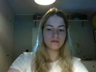 RosieJune's Live Sex Cam Show