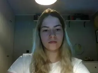 RosieJune's Live Sex Cam Show