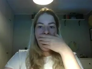 RosieJune's Live Sex Cam Show