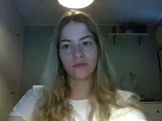 RosieJune's Live Sex Cam Show