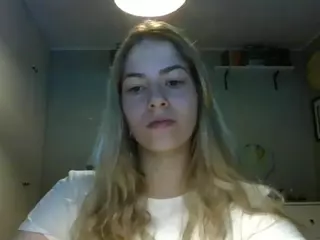 RosieJune's Live Sex Cam Show