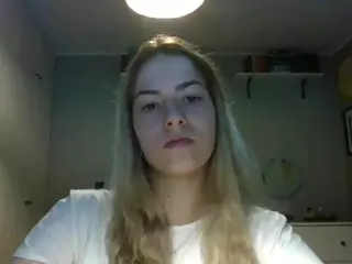 RosieJune's Live Sex Cam Show
