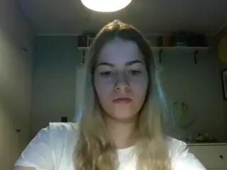 RosieJune's Live Sex Cam Show