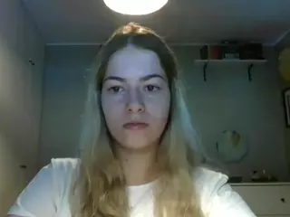 RosieJune's Live Sex Cam Show