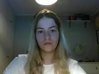 RosieJune's Live Sex Cam Show
