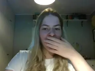 RosieJune's Live Sex Cam Show