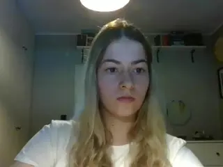 RosieJune's Live Sex Cam Show