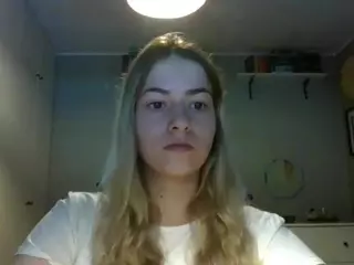RosieJune's Live Sex Cam Show
