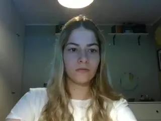 RosieJune's Live Sex Cam Show