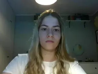 RosieJune's Live Sex Cam Show