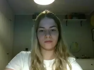 RosieJune's Live Sex Cam Show