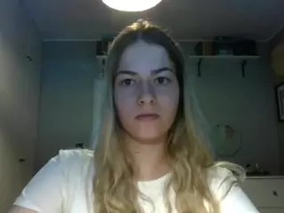 RosieJune's Live Sex Cam Show