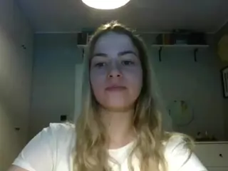 RosieJune's Live Sex Cam Show