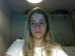 RosieJune's Live Sex Cam Show
