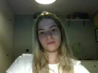 RosieJune's Live Sex Cam Show