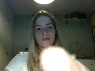 RosieJune's Live Sex Cam Show