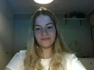 RosieJune's Live Sex Cam Show