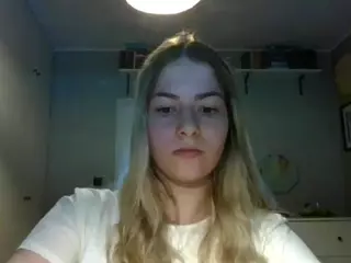 RosieJune's Live Sex Cam Show