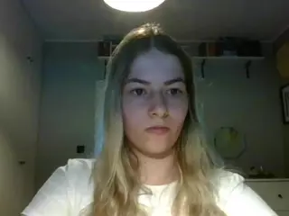 RosieJune's Live Sex Cam Show