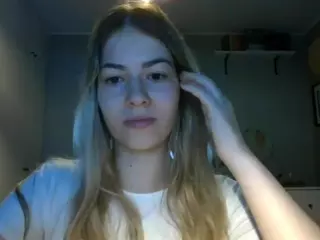 RosieJune's Live Sex Cam Show