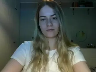 RosieJune's Live Sex Cam Show