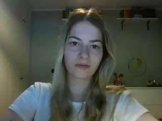 RosieJune's Live Sex Cam Show