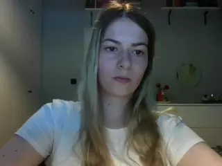 RosieJune's Live Sex Cam Show