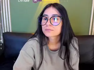 chloe-turner's Live Sex Cam Show