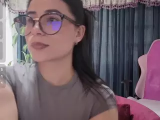 chloe-turner's Live Sex Cam Show