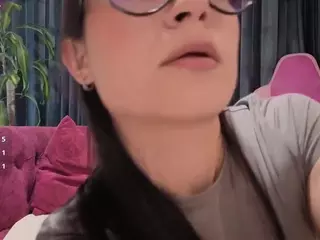 chloe-turner's Live Sex Cam Show