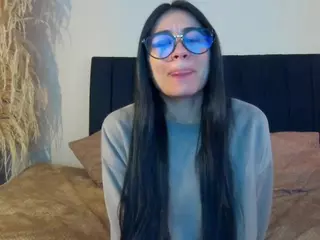 chloe-turner's Live Sex Cam Show