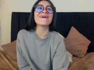 chloe-turner's Live Sex Cam Show