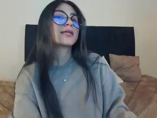 chloe-turner's Live Sex Cam Show