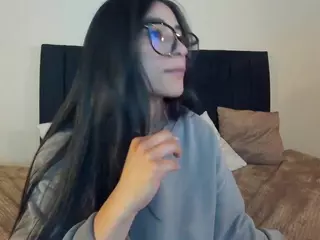 chloe-turner's Live Sex Cam Show