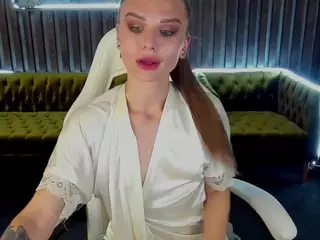 KiraGrayy's Live Sex Cam Show