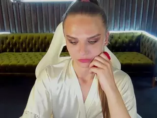 KiraGrayy's Live Sex Cam Show