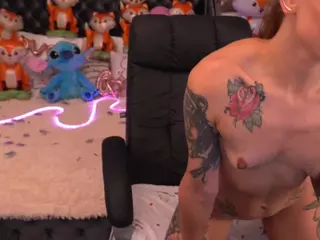 KiraGrayy's Live Sex Cam Show