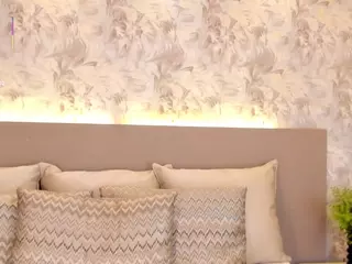 IvyEllis's Live Sex Cam Show