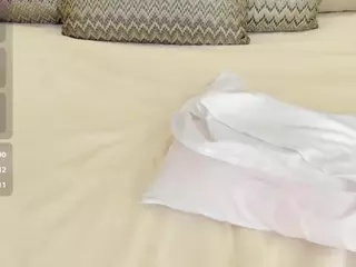 IvyEllis's Live Sex Cam Show