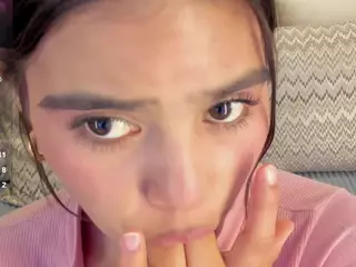 IvyEllis's Live Sex Cam Show