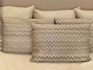 IvyEllis's Live Sex Cam Show