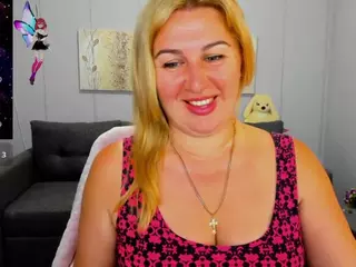 LiliCross's Live Sex Cam Show