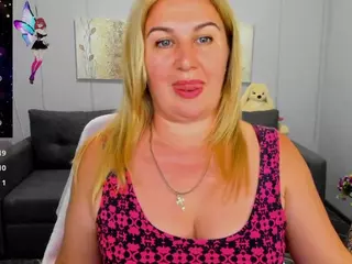 LiliCross's Live Sex Cam Show