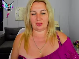 LiliCross's Live Sex Cam Show