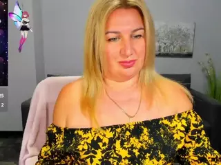 LiliCross's Live Sex Cam Show